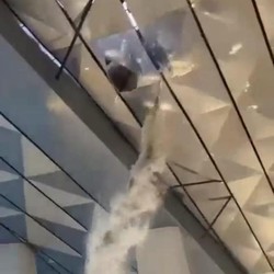 Heboh Ada 'Air Terjun' Bandara Soetta, Ternyata Ini Sebabnya