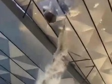 Heboh Ada 'Air Terjun' Bandara Soetta, Ternyata Ini Sebabnya