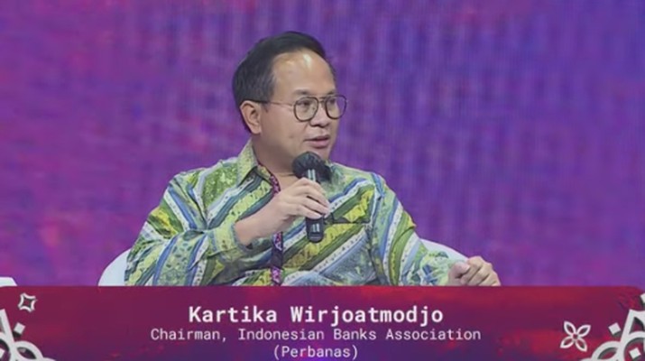 Ketua UmumĀ Perhimpunan Bank Nasional (Perbanas) Kartika Wirjoatmodjo dalam acara Casual Talks On Digital Payment Innovation Of Banking. Ketua Umum Perhimpunan Bank Nasional (Perbanas) Kartika Wirjoatmodjo dalam acara Casual Talks On Digital Payment Innovation Of Banking. (Tangkapan layar via Youtube Bank Indonesia)