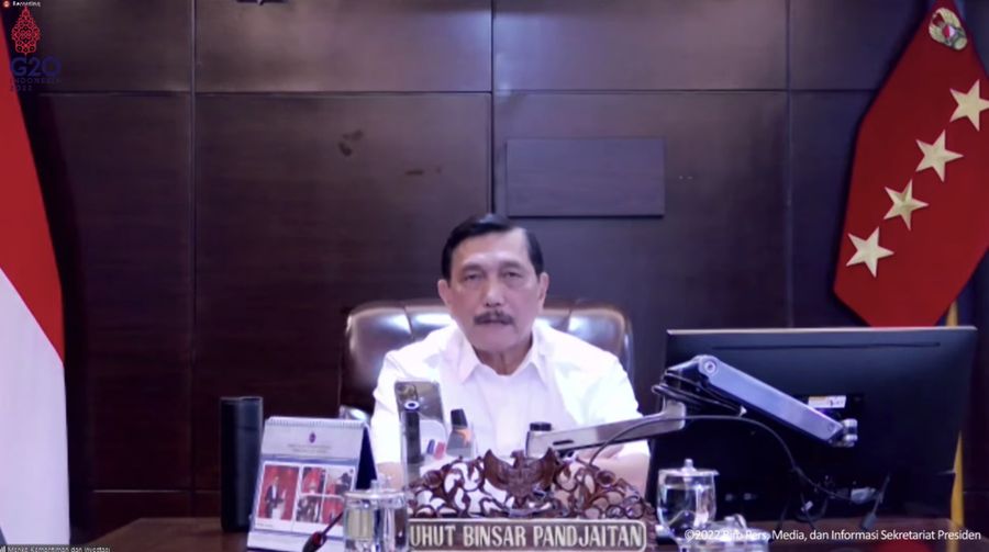 Menteri Koordinator Bidang Kemaritiman dan Investasi Luhut Binsar Pandjaitan Saat Konfrensi Pers PPKM. (tangkapan Layar Youtube Sekretariat Presiden)