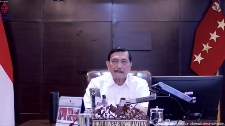 Menteri Koordinator Bidang Kemaritiman dan Investasi Luhut Binsar Pandjaitan Saat Konfrensi Pers PPKM. (tangkapan Layar Youtube Sekretariat Presiden)