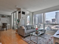 Obral Murah, Orang Kaya Jakarta Banting Harga Penthouse