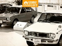 Raja Mobil RI: GM Tumbang, Toyota Datang Lalu Menang!