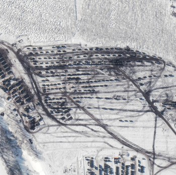 Citra Satelit, Potret Penumpukan Militer Rusia Dekat Ukraina