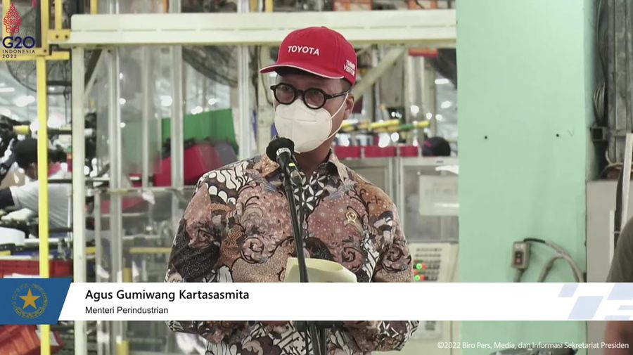 Menteri Perindustrian Agus Gumiwang Kartasasmita dalam acara Peresmian Pencapaian Produksi Ekspor 2 Juta Unit Toyota, Karawang, Selasa (15/2/2022). (tangkapan Layar via Youtube Sekretariat Presiden)