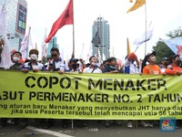 Geruduk Kementerian Ketenagakerjaan, Ini Tuntutan Buruh