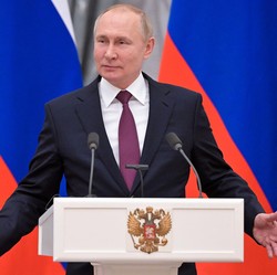 Kanselir Jerman Mendadak Telepon Putin, Sekutu NATO Uring-uringan