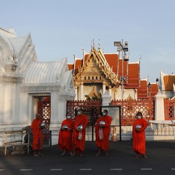 Belanja di Thailand Kini Bisa Pakai Rupiah, Begini Caranya
