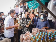 Gak Kelar-Kelar, Hilangnya Minyak Goreng di Pasar Misterius