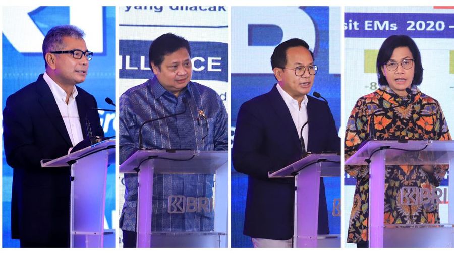 Menteri Keuangan, Menteri Koordinator Perekonomian, Wakil Menteri BUMN berkesempatan mengomentari kinerja BRI di segmen UMKM.