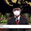 Andi Widjajanto, Eks Seskab yang Identik dengan Topi Fedora