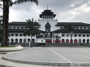 Proyek LRT Bandung Dibahas Lagi!