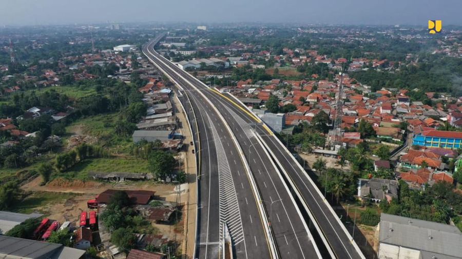Pemerintah melalui Kementerian Pekerjaan Umum dan Perumahan Rakyat (PUPR) terus melakukan pembangunan infrastruktur dalam rangka meningkatkan daya saing bangsa. (Dok: PUPR)