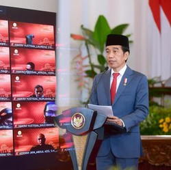 Jokowi: MA Kurangi Hambatan Hukum untuk Percepatan Ekonomi