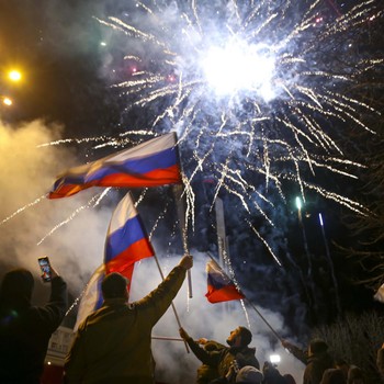 Sisi Lain Ukraina, Donetsk-Luhansk Berpesta Diakui Rusia