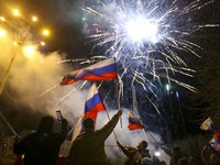 Sisi Lain Ukraina, Donetsk-Luhansk Berpesta Diakui Rusia