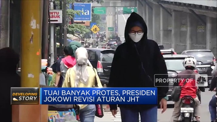 Tuai Banyak Protes, Presiden Jokowi Revisi Aturan JHT
