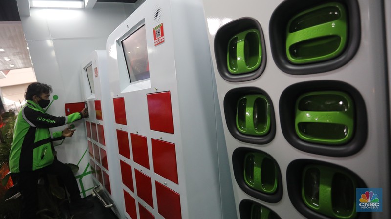 Uji coba ekosistem kendaraan listrik (CNBC Indonesia/Andrean Kristianto)