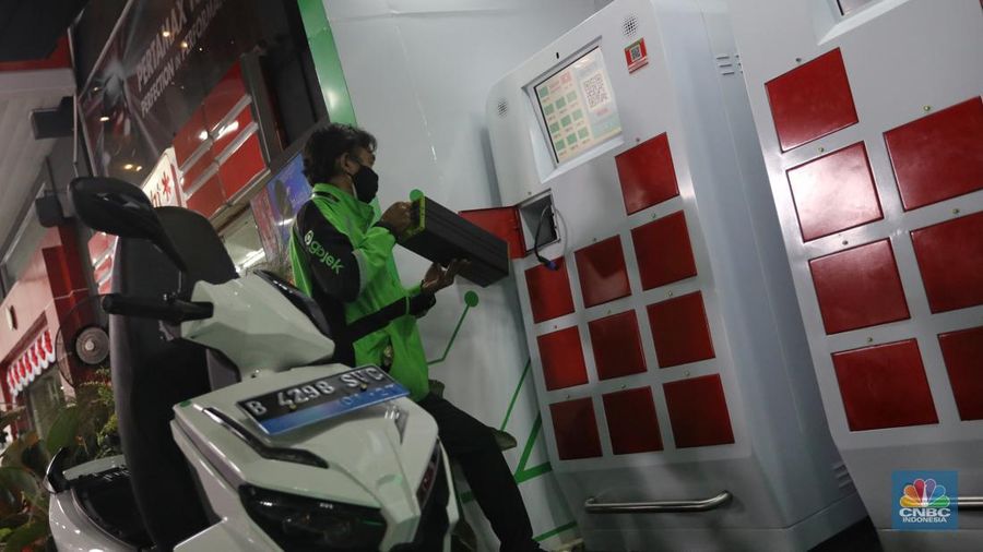 Uji coba ekosistem kendaraan listrik (CNBC Indonesia/Andrean Kristianto)