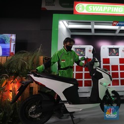 Pelan-Pelan Tapi Pasti, Ekosistem Kendaraan Listrik RI Nyata