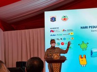 Anies Apresiasi PLN Atasi Masalah Sampah di Jakarta