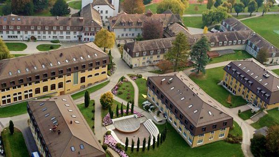 Institut Le Rosey, Rolle, Swiss (Dok: Gallery Institut Le Rosey)