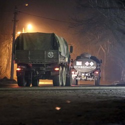 Rusia Gempur Ukraina, Bursa Saham Tokyo Anjlok 1,8%