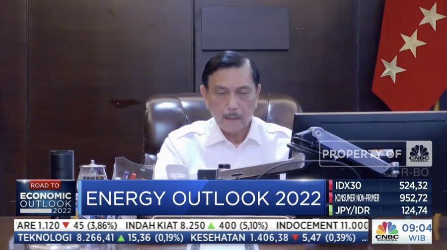 Luhut Binsar Pandjaitan dalam acara Energy Outlook 2022 (Tangkapan layar CNBC TV)