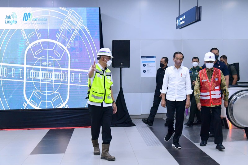 Presiden Jokowi Luncurkan Tunnel Boring Machine MRT Jakarta Fase 2A, 24 Februari 2022 Presiden Jokowi Luncurkan Tunnel Boring Machine MRT Jakarta Fase 2A, 24 Februari 2022