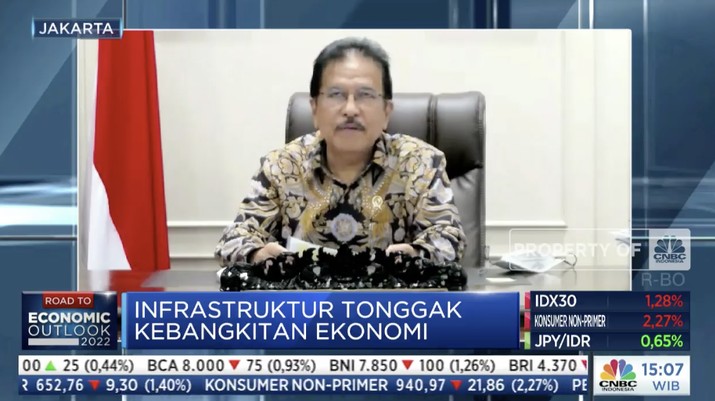 Sofyan Djalil dalam acara Infrastructure Outlook 2022 (tangkapan layar CNBC Indonesia TV)