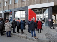 Chaos! Situasi Terkini Ukraina, Warga Panik Serbu ATM-SPBU