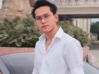 Penting, Ini Cara Elegan Hadapi Orang Suka Flexing di Medsos!