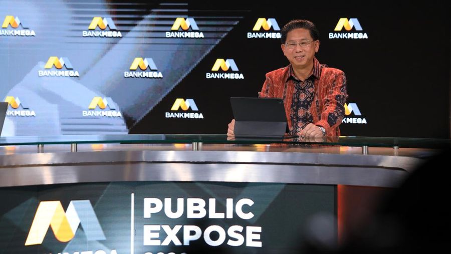 Kostaman Thayib Dirut Bank Mega. (CNBC Indonesia/Muhammad Sabki)