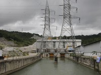 RI Banyak Energi Baru Terbarukan Tapi Jauh dari Pusat Permintaan