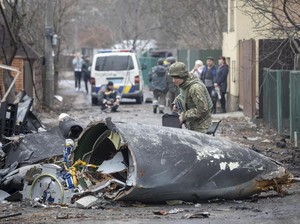 Video: Mayat Bergelimpangan di Stasiun Dnipro Usai Serangan Drone Rusia
