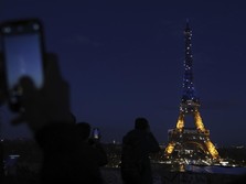 Benarkah tidak Boleh Memotret Menara Eiffel pada Malam Hari?