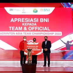 BNI Bagi-bagi Tabungan ke Tim Bulutangkis Indonesia! Ada Apa?