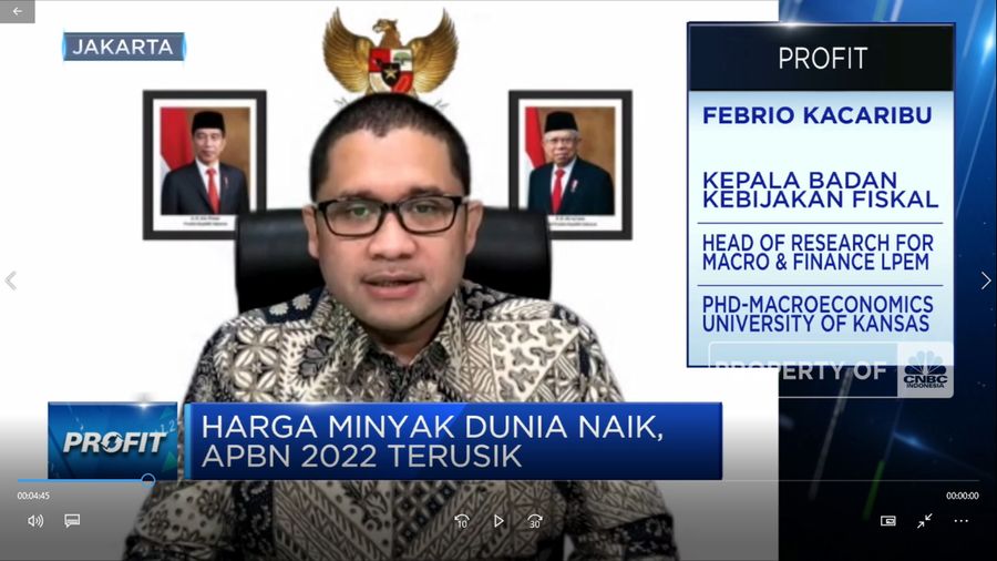 Harga Minyak Dunia Naik Jauh dari Asumsi, APBN 2022 Terusik? (CNBC Indonesia TV)