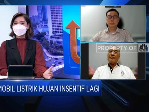 Mobil Listrik Diguyur Insentif, Ini Kata Pengusaha