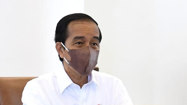 Jokowi Lapor SPT (Kris - Biro Pers Sekretariat Presiden)