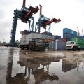 Impor Naik 25,43%, Neraca Dagang RI Tetap Surplus US$ 3,82 M