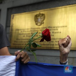 Titik Nadir Relasi Diplomatik, Barat Usir 400 Diplomat Rusia
