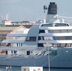 Dilelang Yacht Mewah Rusia: Harga Rp 49 T, Punya Jacuzzi-Taman