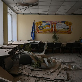 Hancur Lebur Gedung Sekolah Ukraina jadi Sasaran Bom Rusia