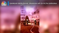 Menegangkan! Begini Upaya Damkar Jinakkan Api di PLTN Ukraina
