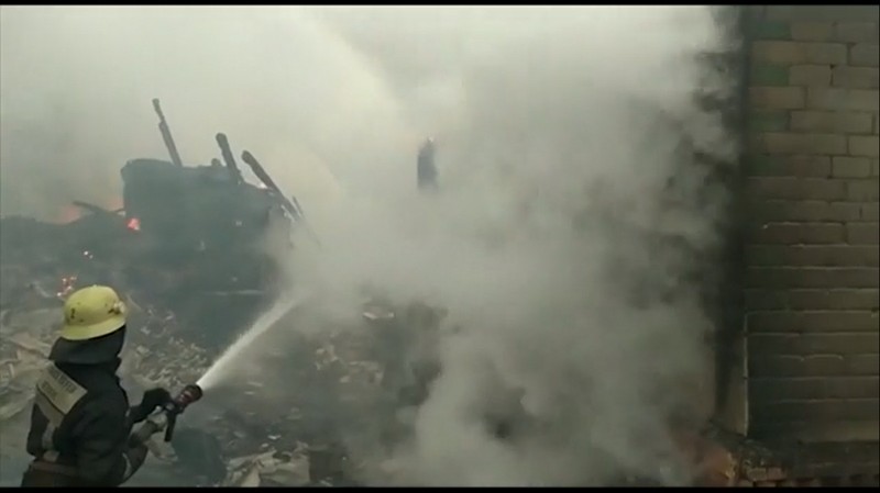 JET Rusia Ditembak Jatuh (AP TV)