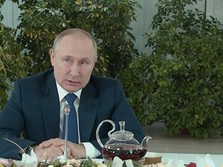 Diam-diam Putin Temui Dokter Spesialis, Idap Kanker Tiroid?
