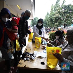 Bos KPK Mau Ajak Luhut-Airlangga Atur Tata Niaga Bahan Pokok