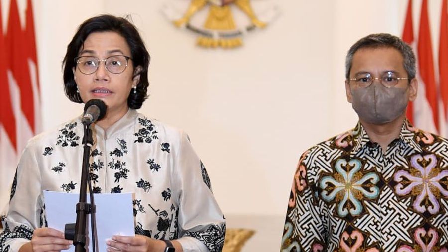 Menteri Keuangan Sri Mulyani bersama Panitia Seleksi (Pansel) Pemilihan Calon Anggota Dewan Komisioner Otoritas Jasa Keuangan (OJK) Memberikan Keterangan Mengenai Seleksi Pemilihan Calon Anggota Dewan Komisioner OJK Periode 2022-2027 di Istana Kepresidenan Bogor, pada Senin, 7 Maret 2022. (Foto: Rusman - Biro Pers Sekretariat Presiden)