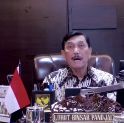 Luhut: Jabodebek dan Surabaya Raya Turun ke PPKM Level 2